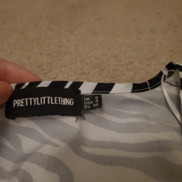 Pretty Little Thing Monochrome Zebra Print Tie Bust Cut Out Bodycon Dress - Picture 6 of 8